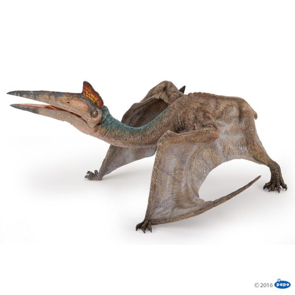 La figurine Dinosaure Quetzalcoatlus a une une ressemblance troublante avec son modèle ! Très résistante, elles gardera le même aspect au fil des aventures qu'elle traversera.