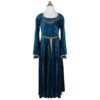 Robe de Dame Guenièvre bleu nuit sur un mannequin