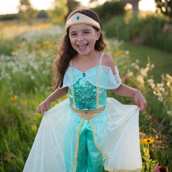 Robe de la princesse Jasmine portée par une enfant