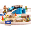 Le jeu est composé de 50 pièces dont deux tapis de jeu, de rails, d'une locomotive et de wagons ainsi que de nombreux décors et accessoires. On retrouvera aussi des personnages et des maisons à construire le long de la voie ferrée.