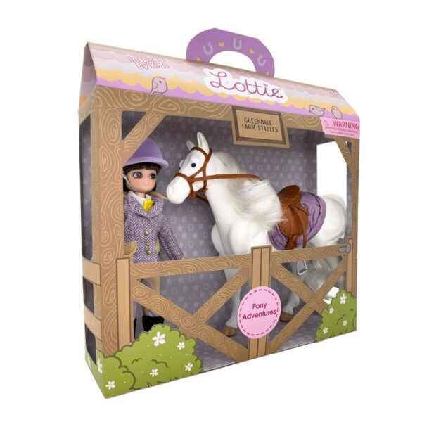 La poupée et son cheval sont présentés dans un somptueux coffret cadeau tout en couleur avec une poignée ce qui permet de la transporter facilement.
