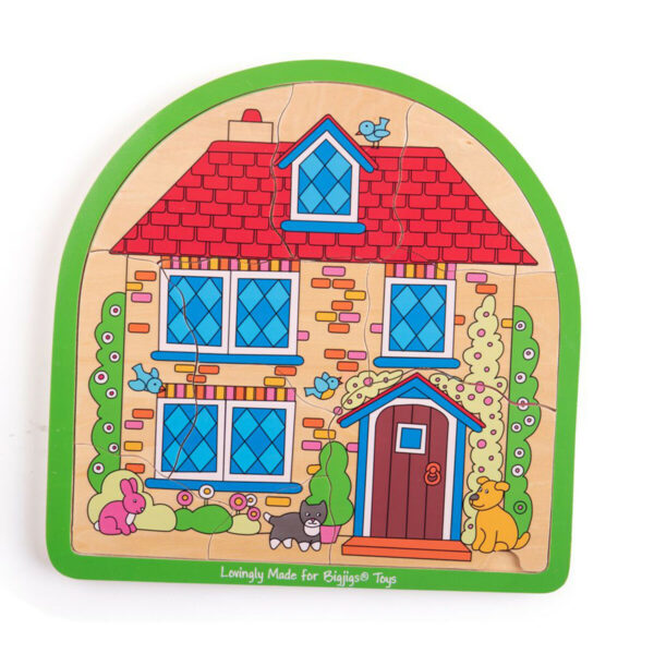 Ce puzzle en bois coloré de 33 pèces sur le thème de la maison est sur 3 niveaux.
