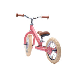 Draisienne ou vélo sans pédale rose