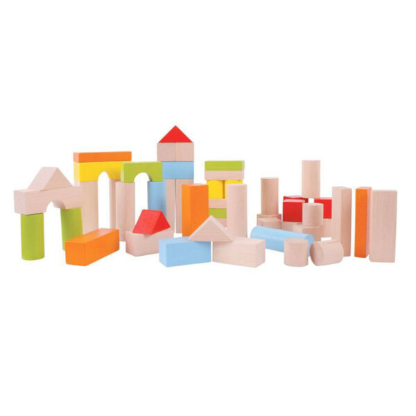 Mes premiers cubes de construction sont un assortiment de 50 cubes de construction de différentes formes et de différentes couleurs avec lesquels les petites mains n'ont pas fini de s'amuser !