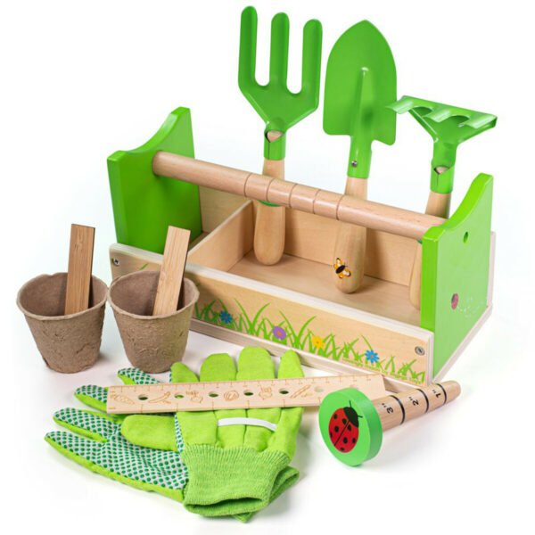 Ces outils de jardinage pour enfant sont dans une boîte transportable parfaite pour avoir un joli jardin 