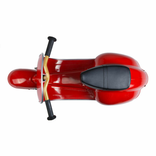 Fabriqué à la main à partir de matériaux durables et de haute qualité, le scooter vespa sera d'une grande longévité.