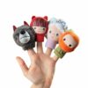Grâce à ces 4 marionnettes à doigts, tu racontes le conte du Chaperon rouge où et quand tu le veux.