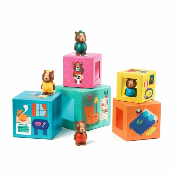 Un jeu pour faire de nombreuses constructions. Les cubes sont en carton épais, très résistants. Chaque cube peut abriter un animal.
