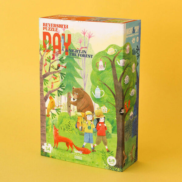 Le puzzle Forêt Jour et Nuit est un jeu éducatif pour les enfants de 5 à 8 ans.