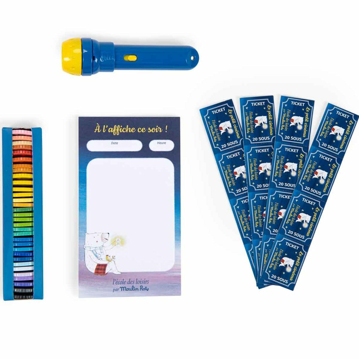 Ce coffret cinéma favorise l'imagination, les histoires racontées par la lampe à histoire sont accompagnées de belles illustration. Cela aide à stimuler l'imagination de l'enfant et à le transporter dans des mondes fantastiques