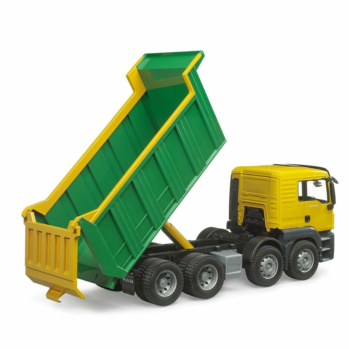 Avec cette reproduction, modèle polyvalent par excellence pour les chantiers, le trafic à grande distance et la distribution, les apprentis constructeurs ont un bel outil de travail ! De fabrication robuste, doté de moteurs puissants et capable de supporter une charge utile supérieure à la moyenne, ce camion est le prototype du « véhicule à tout faire » avec une foule d’innovations.