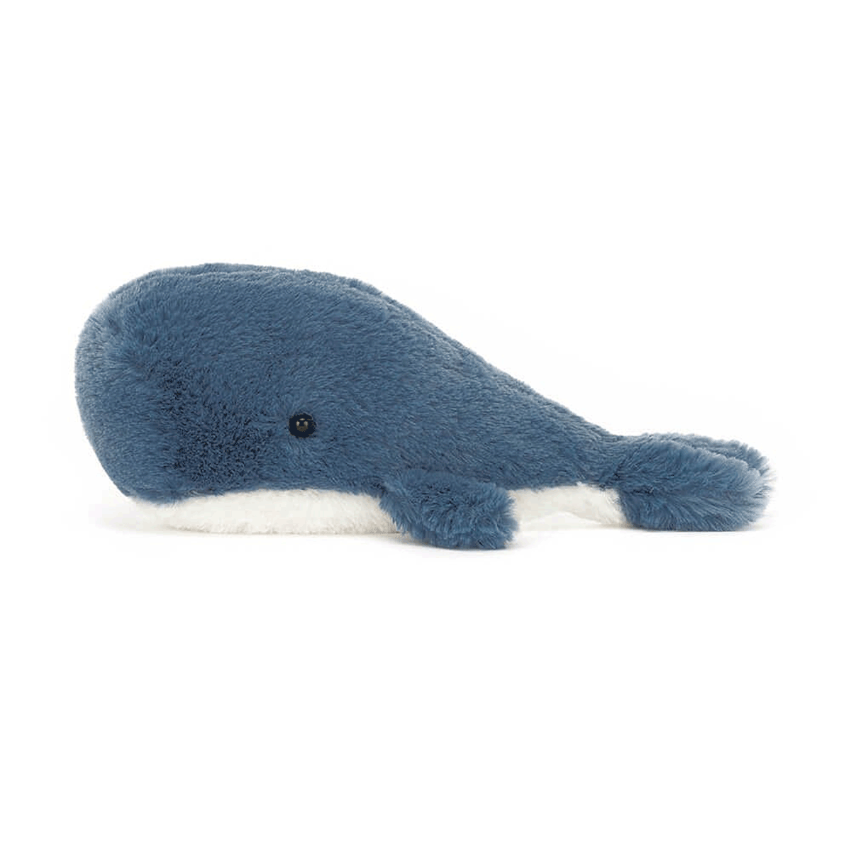 Peluche-Baleine-Wavelly Avec sa couleur bleue comme la mer et sa peau toute douce, ce gentil mammifère est une véritable invitation à la tendresse et à la sérénité !