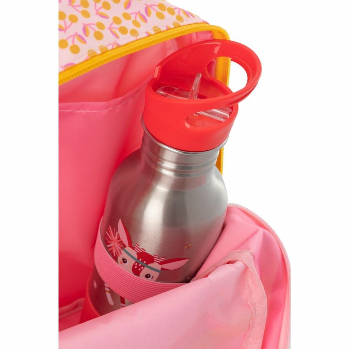 Sécurité : Grâce à la bande réfléchissante présente sur le sac, votre petit bout sera visible de loin.