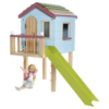 Cette cabane en bois pour poupée Lottie est un accessoire de jeu en bois naturel.
