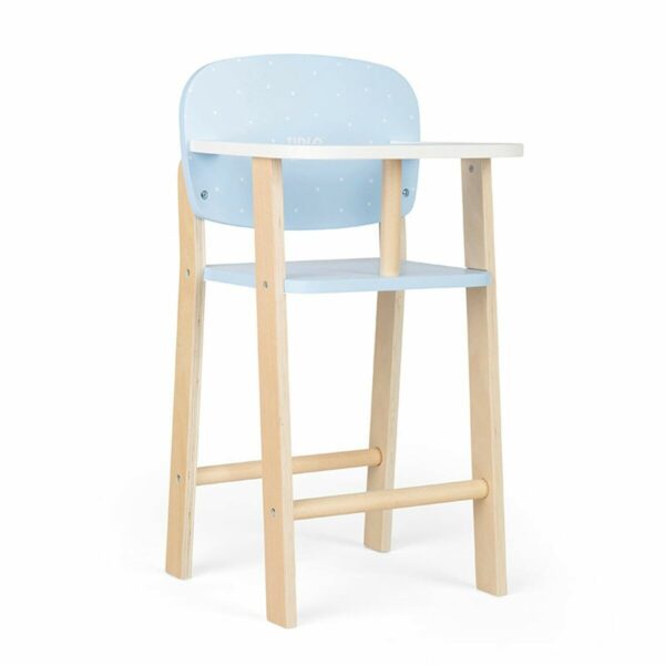 Dotée d'un effet naturel et d'un siège bleu tacheté, cette chaise haute est parfaite pour jouer.
